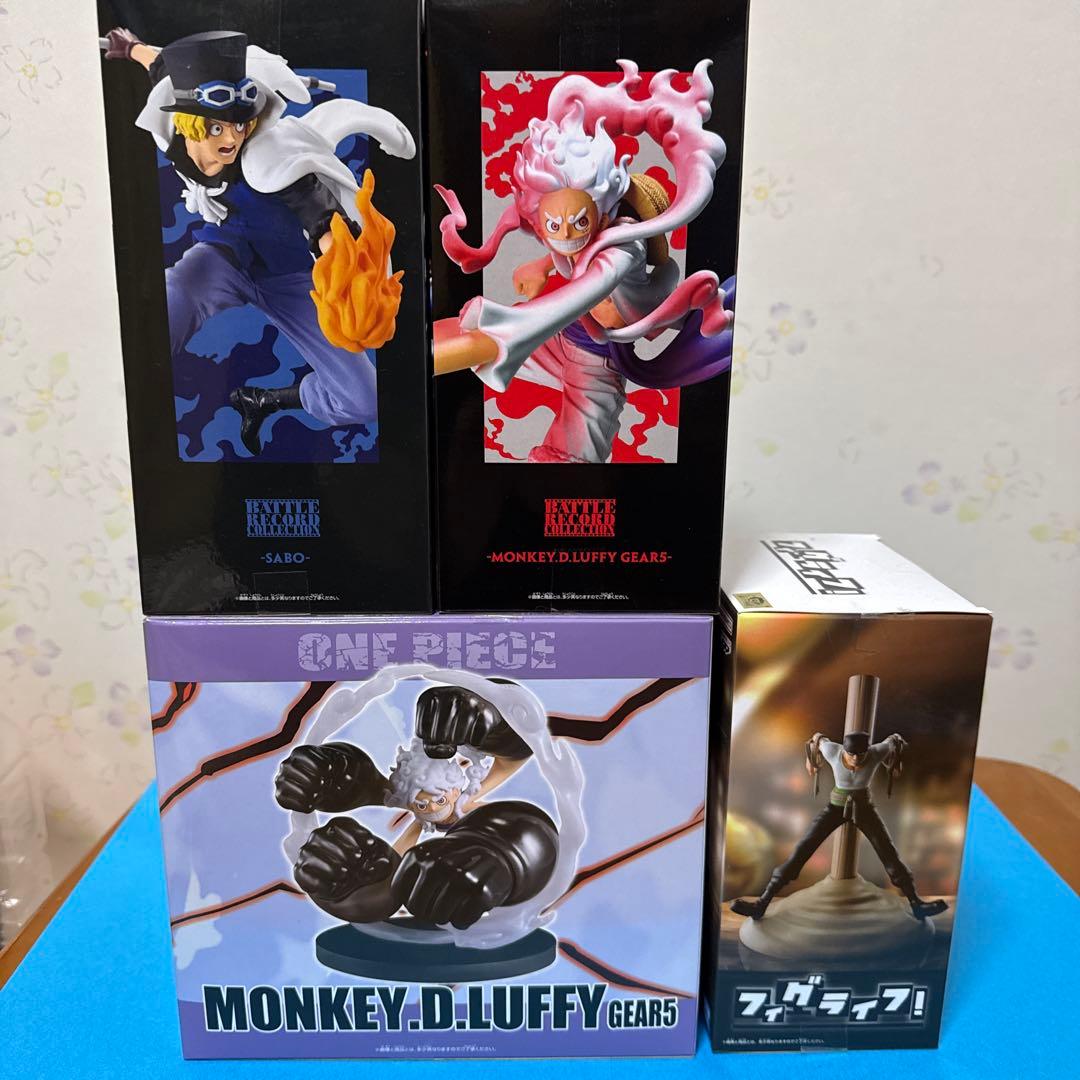 ワンピース フィギュア 4体セット - メルカリ