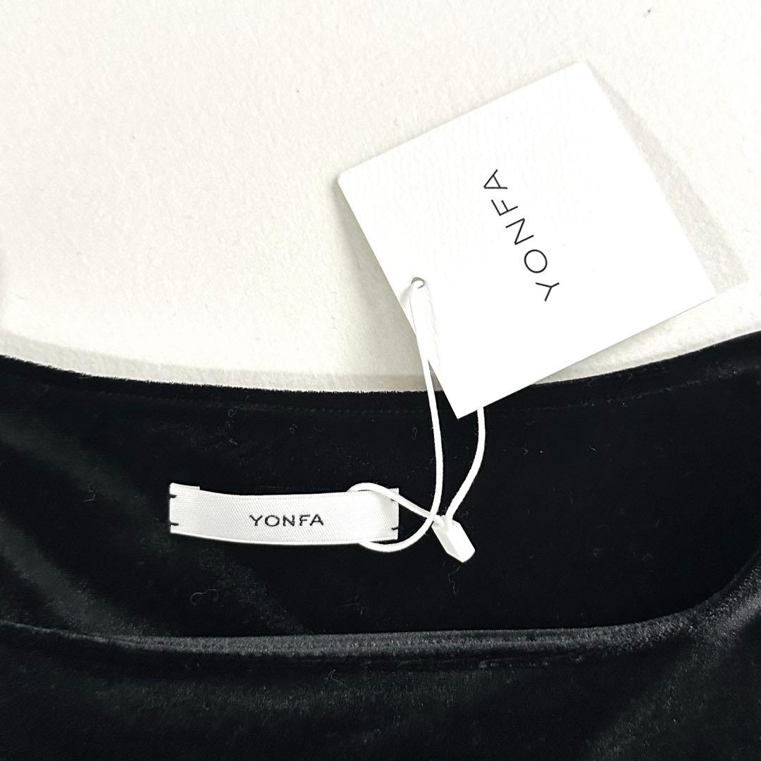 タグ付 YONFA ヨンファ ベルベットスクエアネックトップスS C99427107