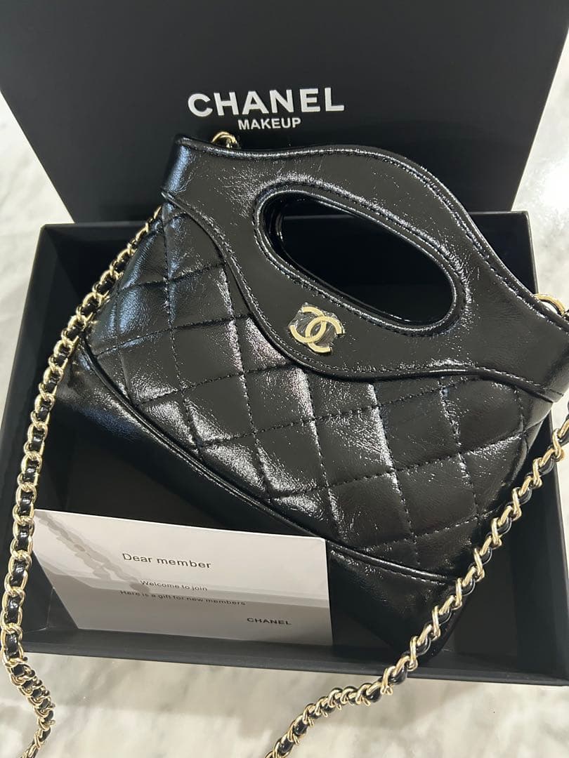 CHANEL キルティング ショルダーバッグ ノベルティ