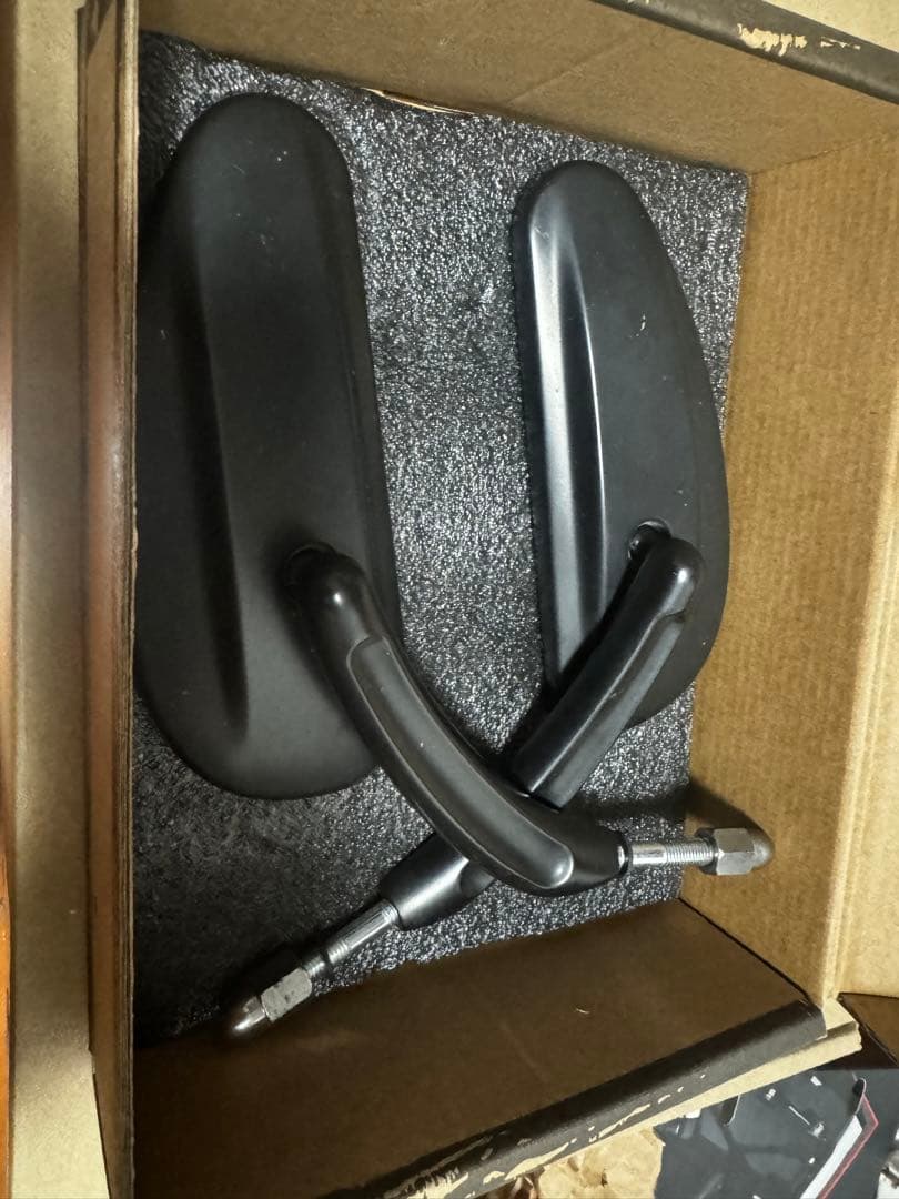 ハーレー等ミラー メーカー不明 予想以上に雰囲気が変わるパーツ、カスタムミラー – ハーレー