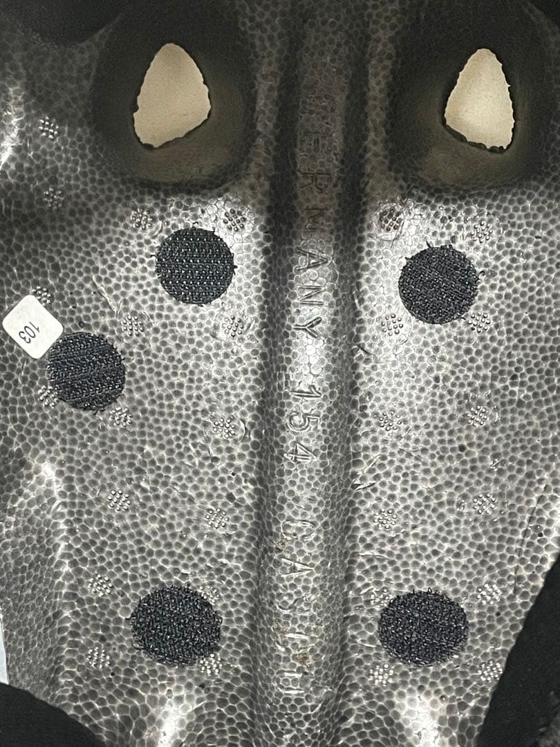 希少 CHANEL シャネル ヘルメット IDENTIFICATION 白 - メルカリ