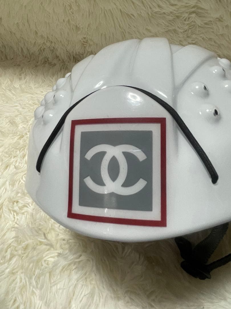 希少 CHANEL シャネル ヘルメット IDENTIFICATION 白 - メルカリ