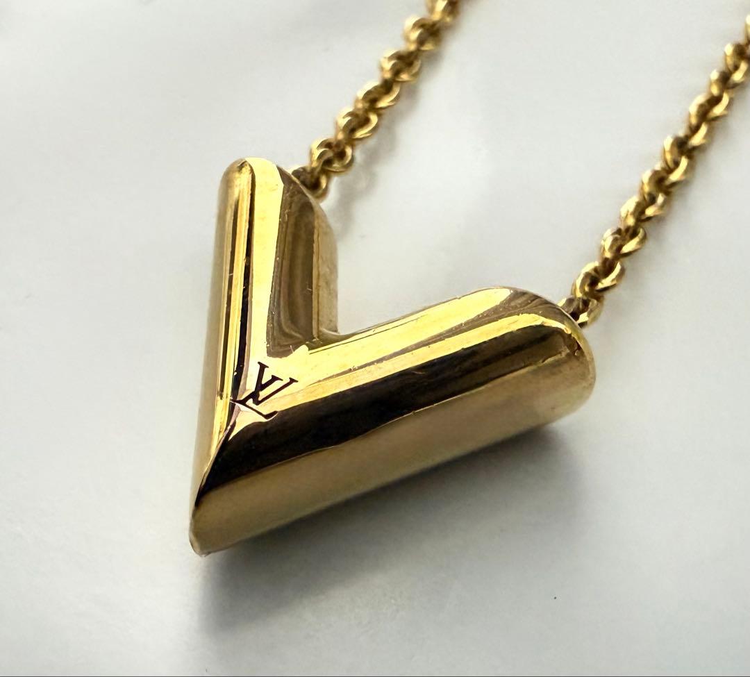 ✨極美品✨ louis vuitton ネックレス エセンシャルV M61083 LOUIS VUITTON（ルイ・ヴィトン） ネックレス エセンシャル V