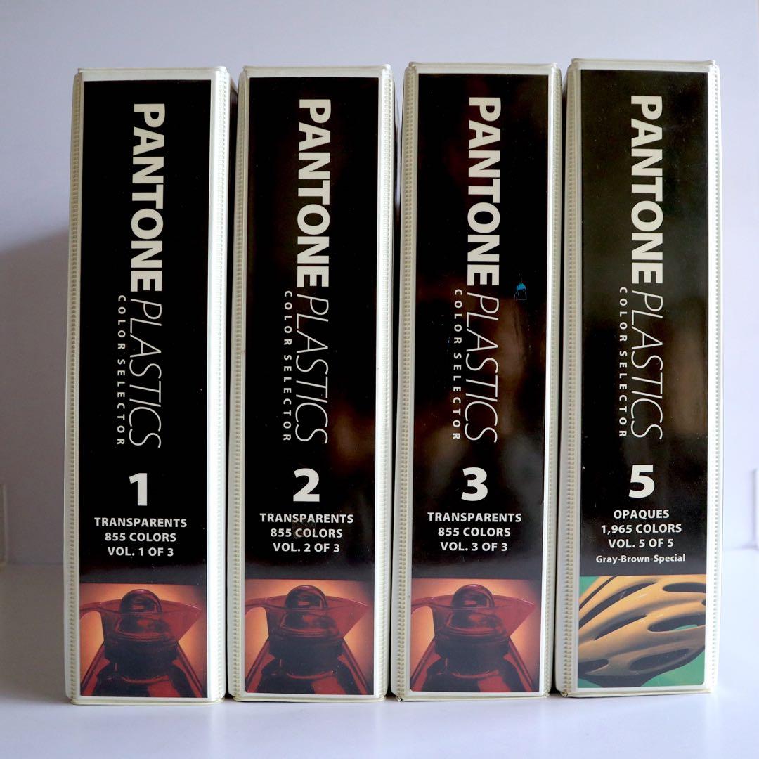 PANTONE PLASTIC パントーン プラスチック 色見本帳 - メルカリ