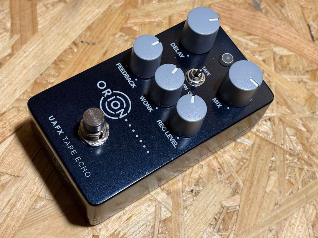 UAFX（Univarsal Audio）ORION / TAPE ECHO Universal Audio UAFX Orion Tape Echo Pedal - ProPlugin