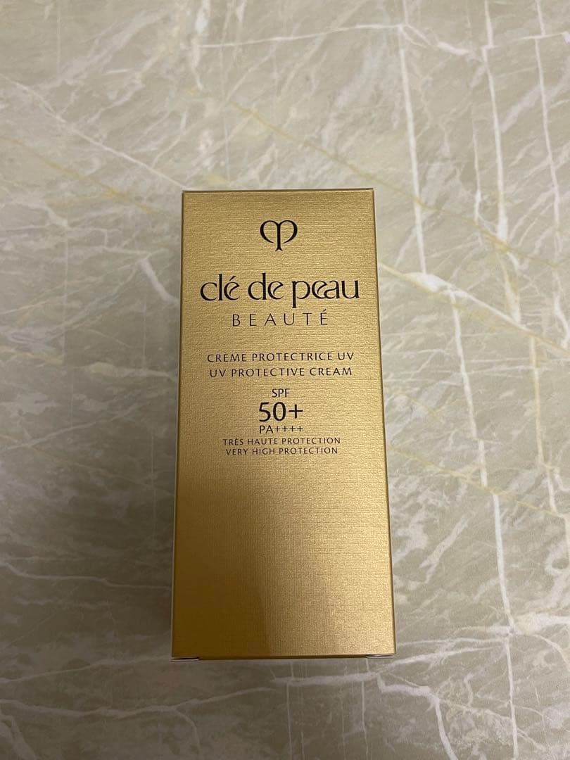 新品未使用！クレ・ド・ポーボーテ☆日焼け止め