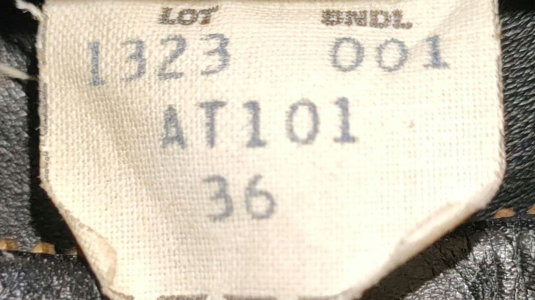 良品人気SchottAT101レザー シングルジャケット36ダメでも対応有