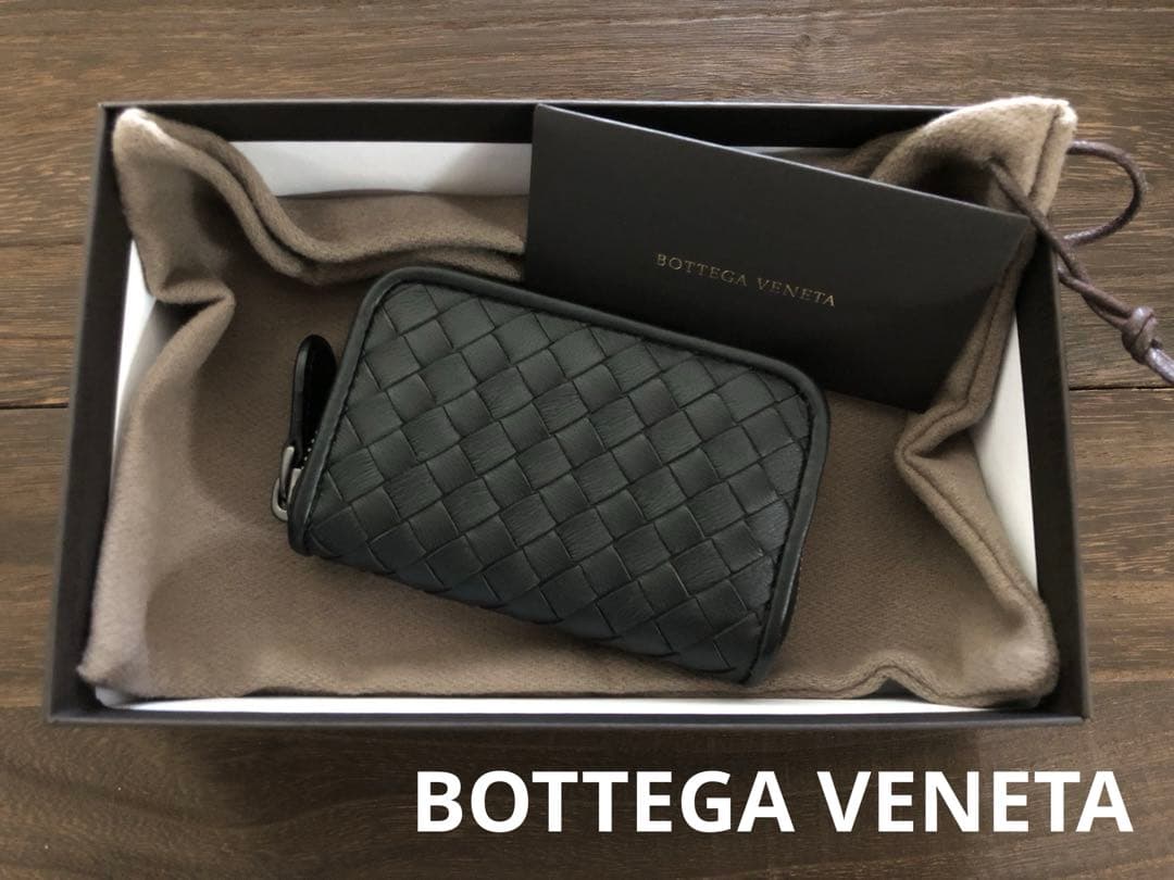 【新品】ボッテガヴェネタ　パース　小銭入れ　カードケース　ミニ財布