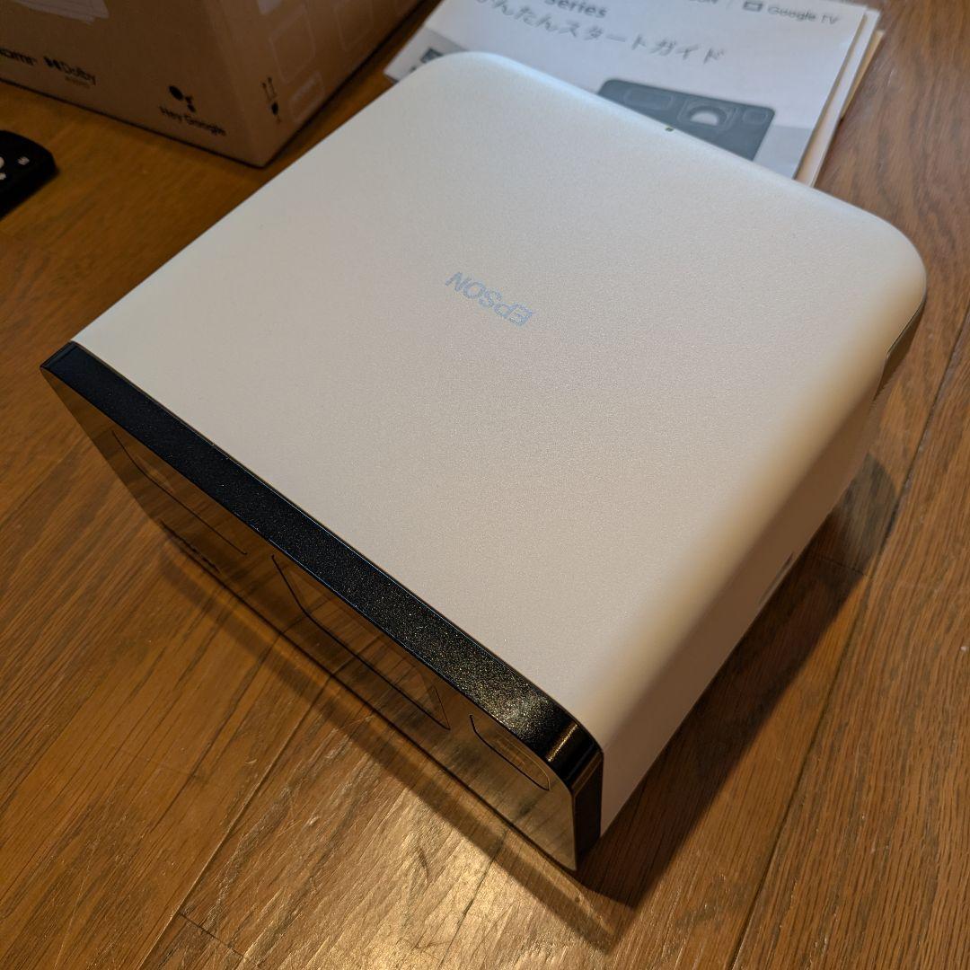 EPSON エプソン EF-21W dreamio プロジェクター本体 - メルカリ