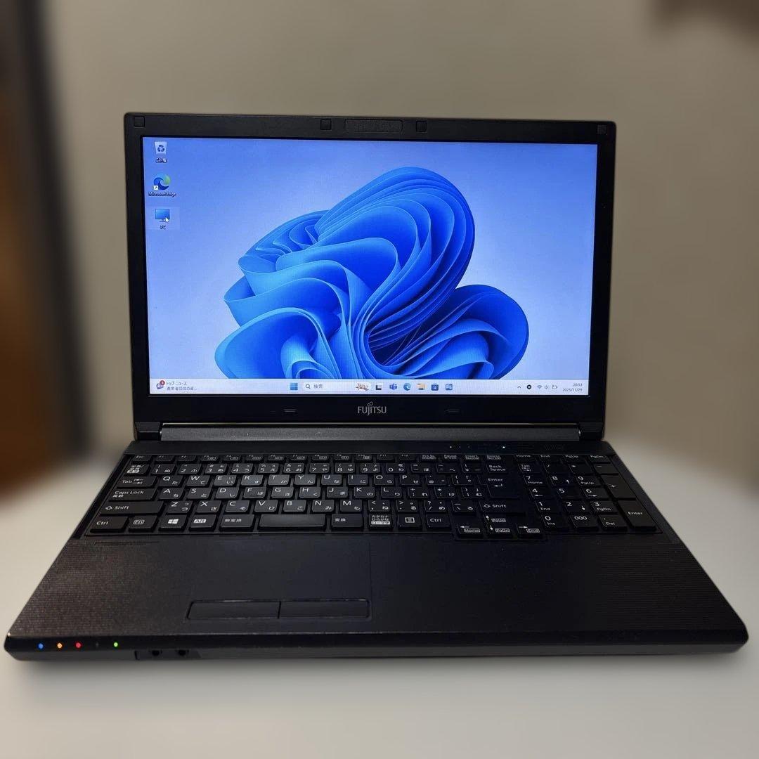 Fujitsu ノートPC Windows 11