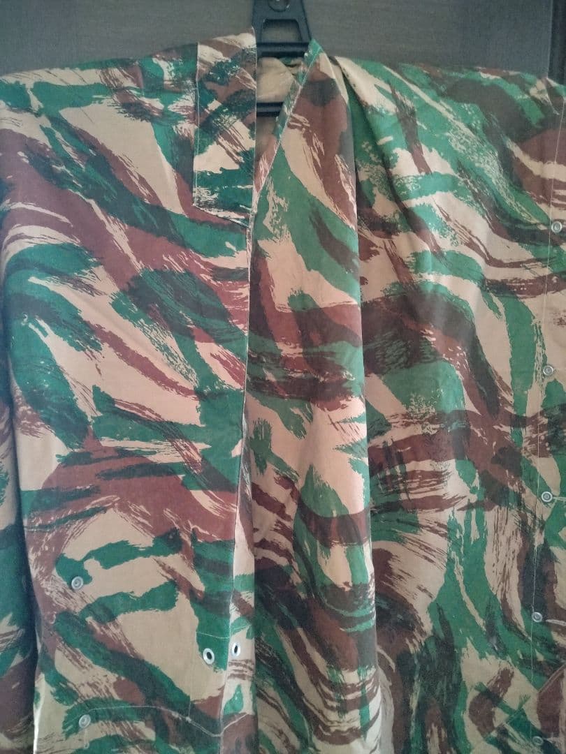 フランス軍ポンチョ ミリタリー,卸売,仕入れ,問屋,フランス軍,ウールケープ（マント