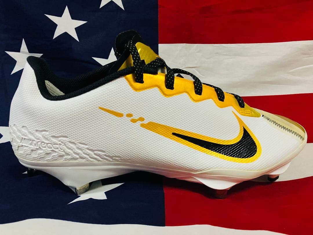 【日本未発売】NIKE ナイキ　野球 スパイク ホワイト　ゴールド 26.5cm