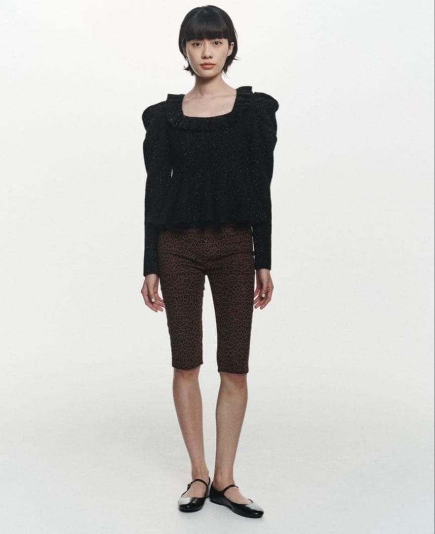 タグ付き新品 bibiy LISA PEPURAMU TOP ペプラム ブラック - メルカリ