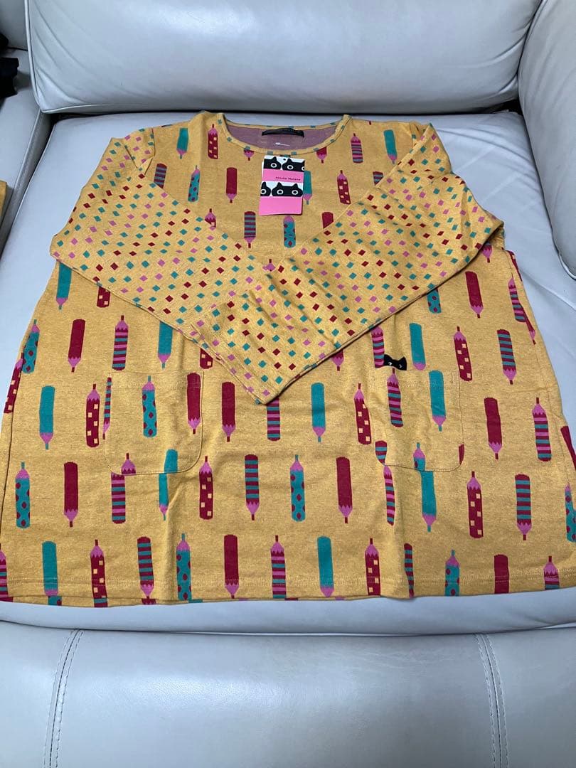 クレヨン柄イエローパジャマセット