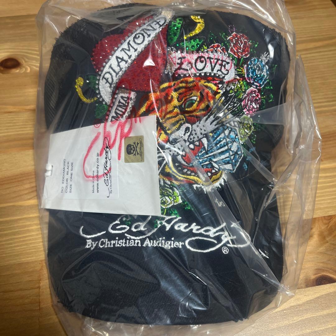 ちゃんみな CHANMINA EdHardy LIMITED キャップ 刺繍 ✤新品未開封✤ ちゃんみな LIMITED 刺繍 エドハーディ キャップ