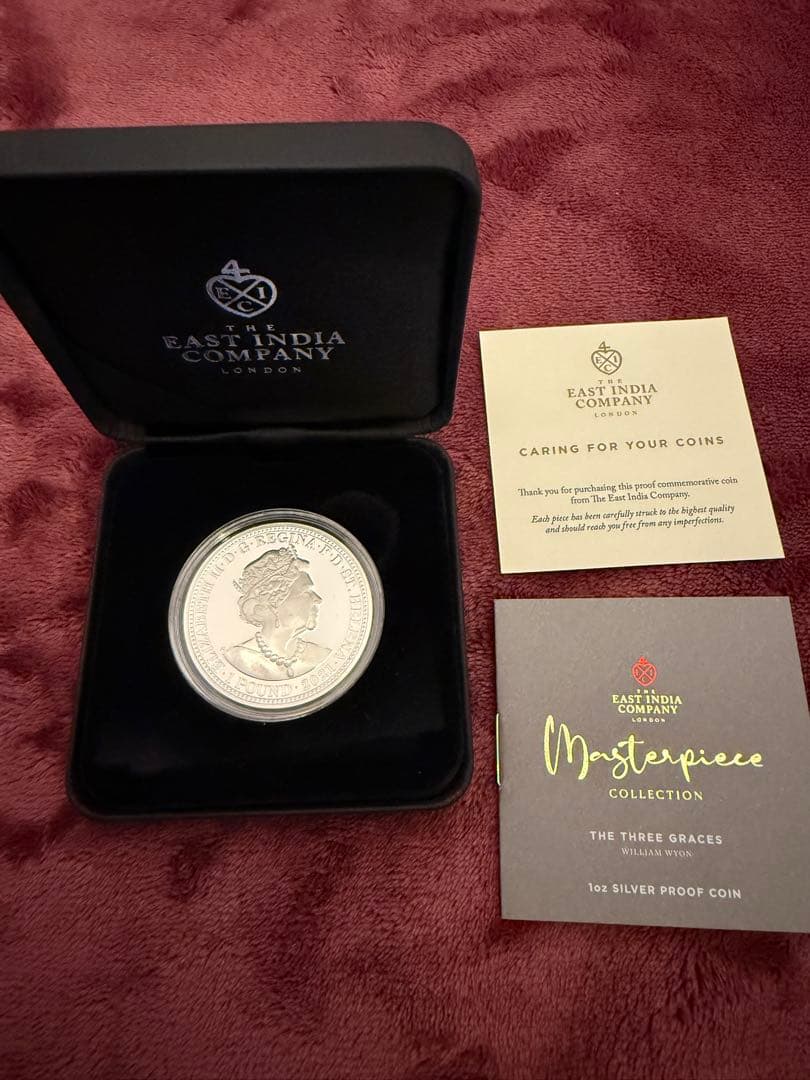 銀貨 スリーグレイセス 2021年 セントヘレナ 1POUND