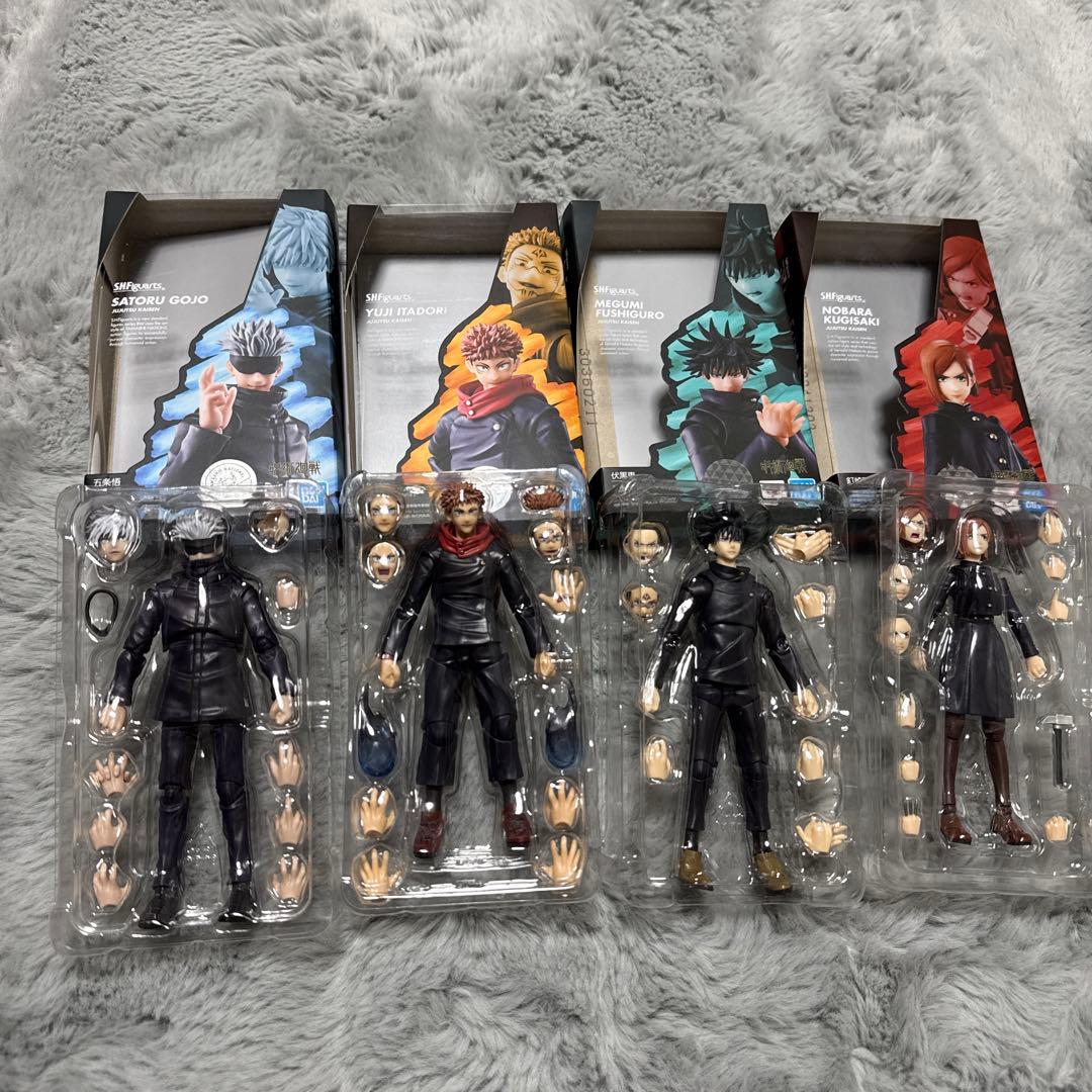 美品　S.H.Figuarts 呪術廻戦 フィギュア 4体セット　五条悟
