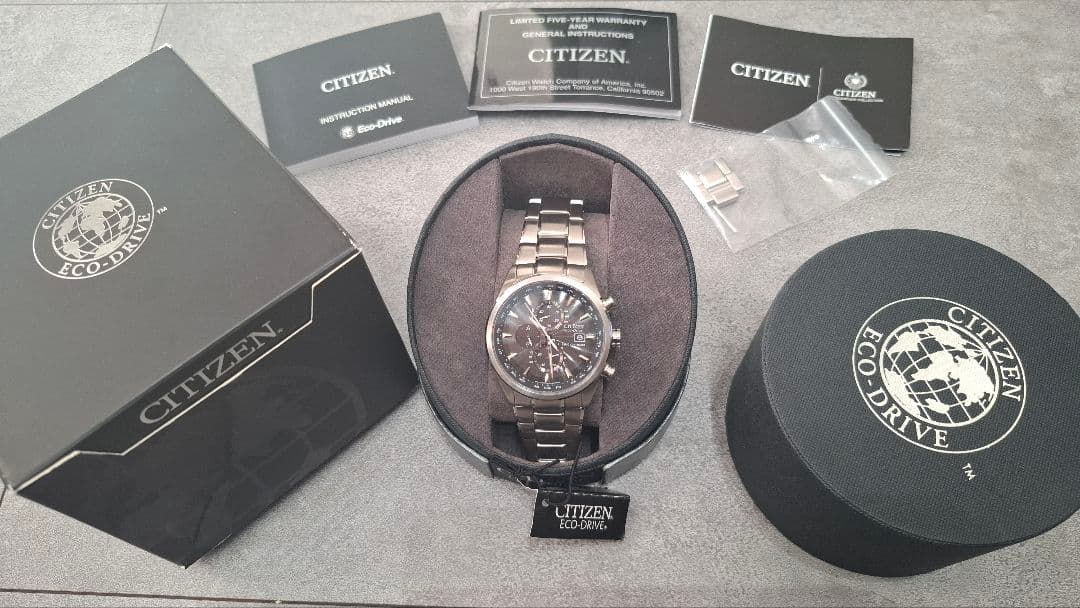 CITIZEN Eco-Drive 腕時計