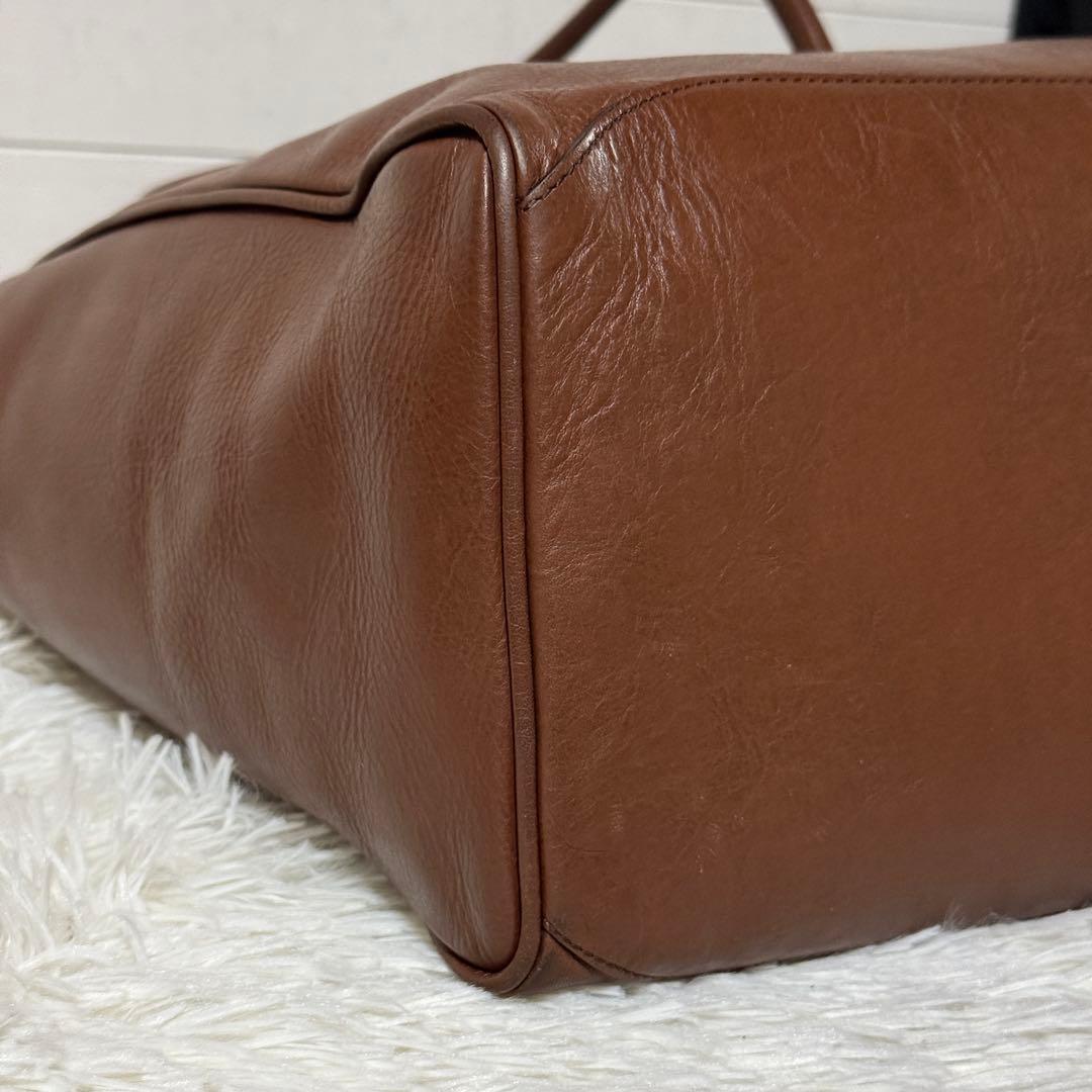 極美品✨海ノ絵鞄製作 quadro ハイグレードレザーフラップバッグ M