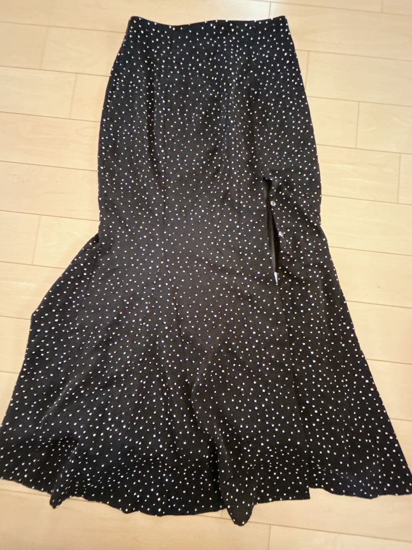 値下げ中】SENEE スリットマーメイドスカート