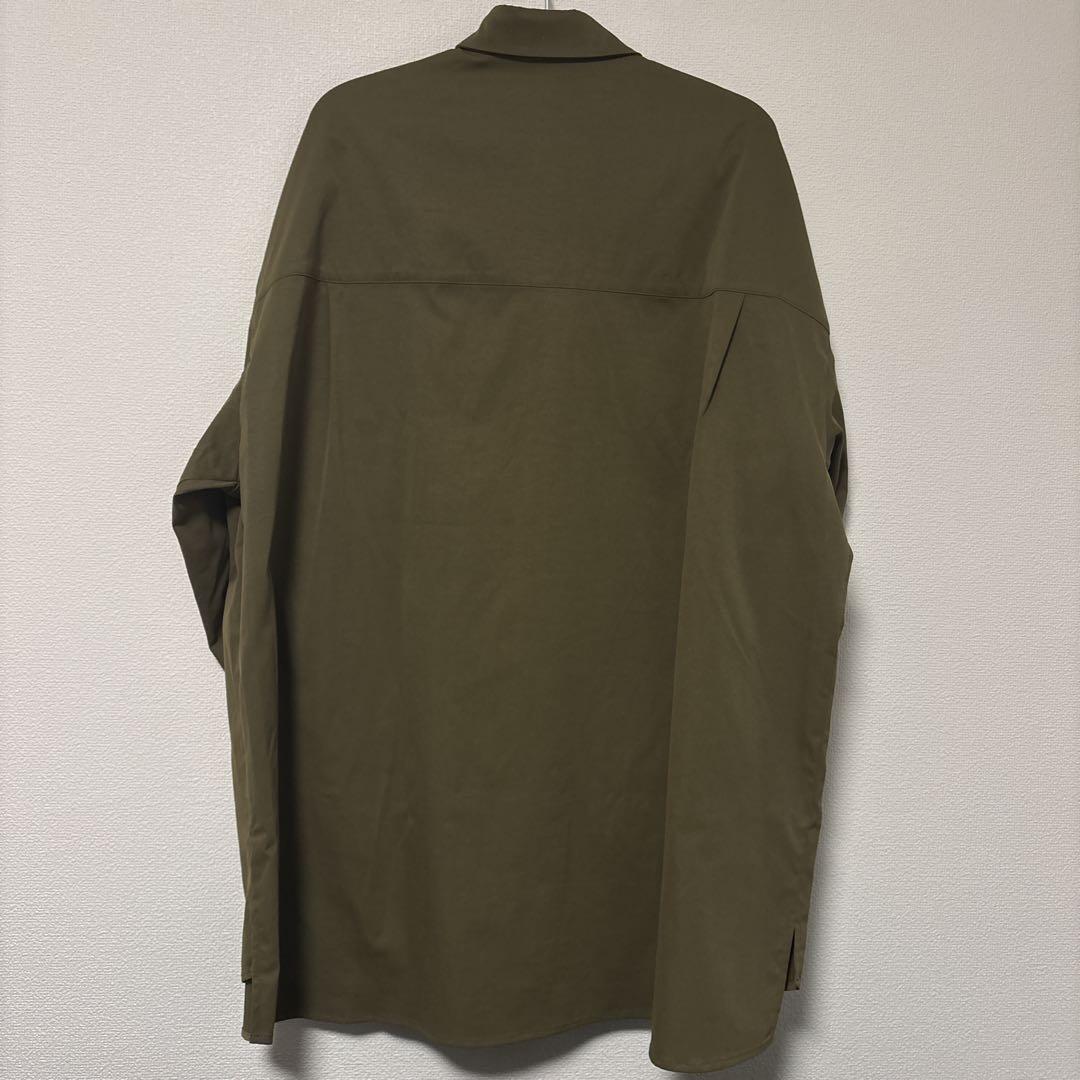 PoFF ポーフ　peach skin shirt 勝田里奈　オーバーサイズ