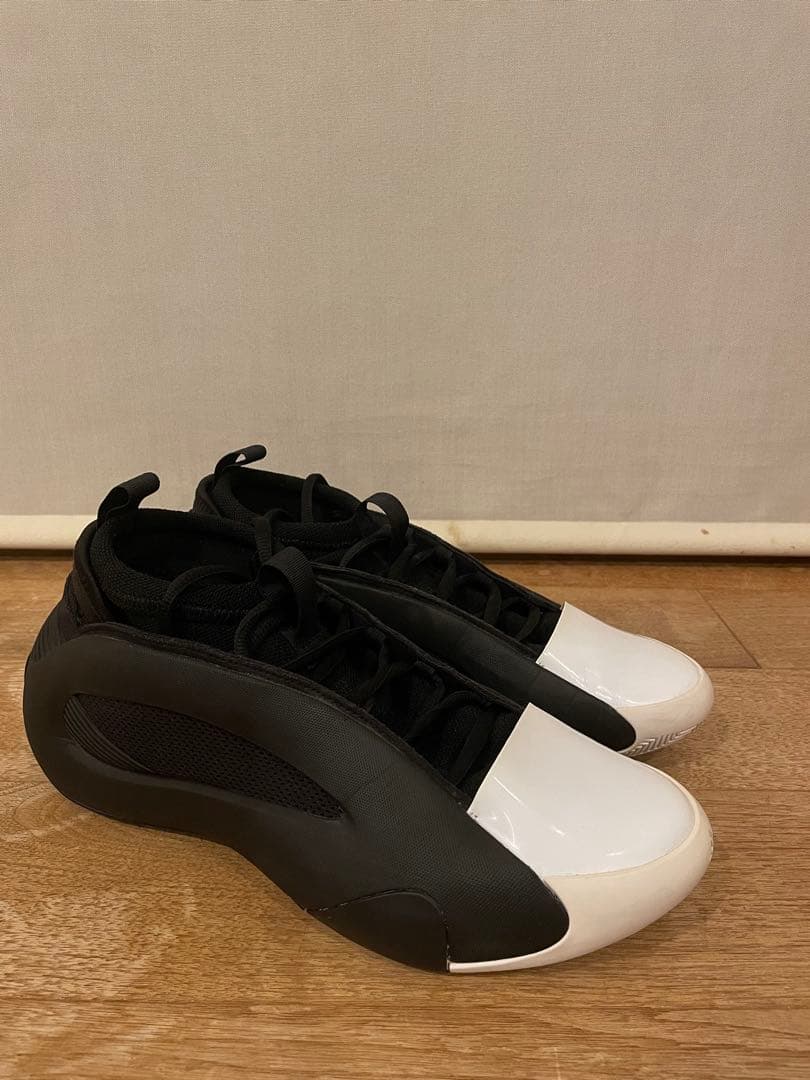 adidas／HARDEN8／ハーデン8／白黒 ADIDAS HARDEN VOL.8 'CHINA TOUR' アディダス ハーデン 8 【MEN'S