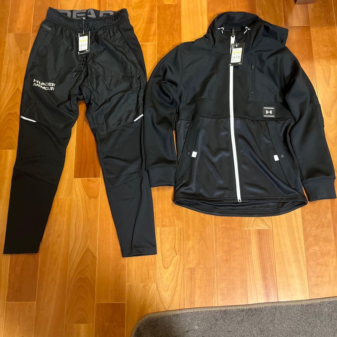週末限定値下げ　Under Armour ジャージ上下セット MD ブラック
