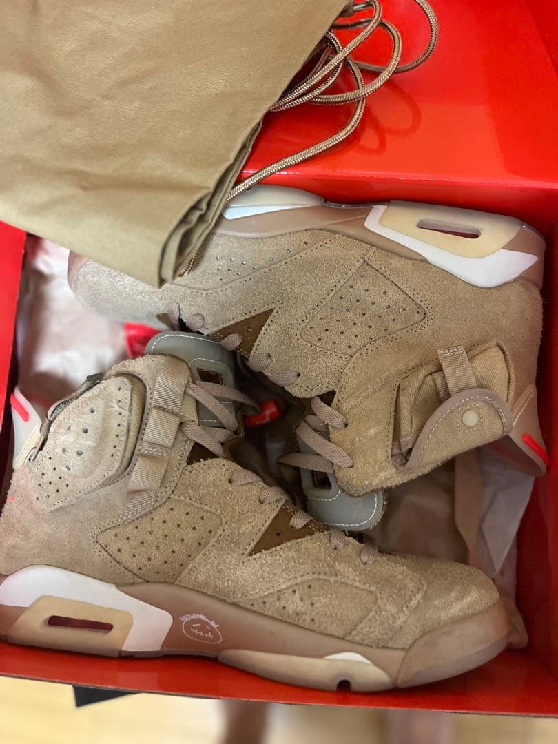 エアジョーダン 6 Travis