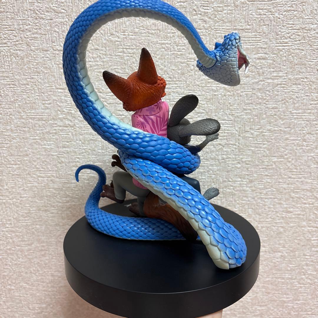 一番くじ ズートピア2 ポスターフィギュア A賞 - メルカリ