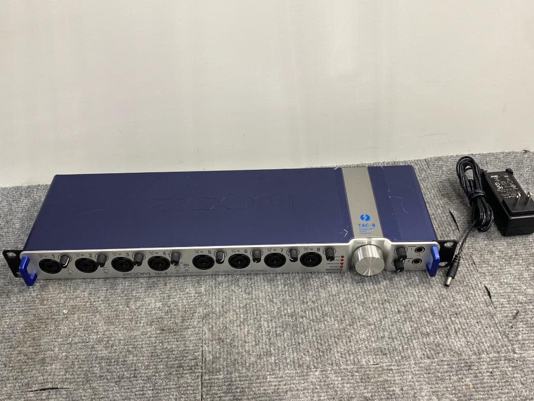 ZOOM TAC-8 オーディオインターフェース