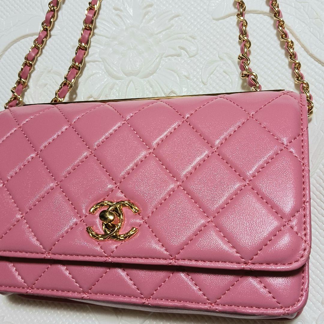 シャネル　ノベルティショルダーバッグ　ピンク