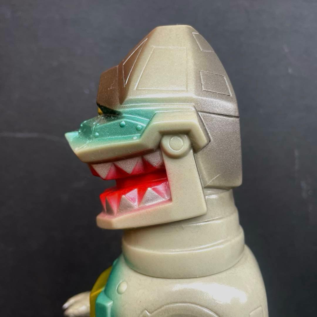 ガーガメル サイボーグザゴラン ソフビ 開封品