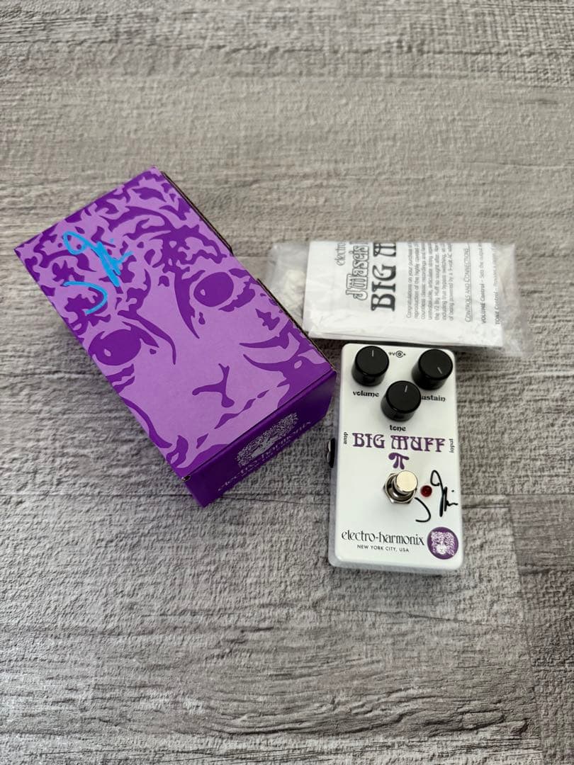 ギター j mascis ram's head BIG MUFF J Mascis finally gets a signature Big Muff, based on a rare 70s fuzz