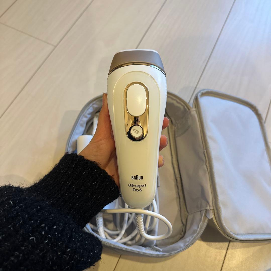 BRAUN Silk-expert Pro 5 脱毛器 収納ケース付き - メルカリ