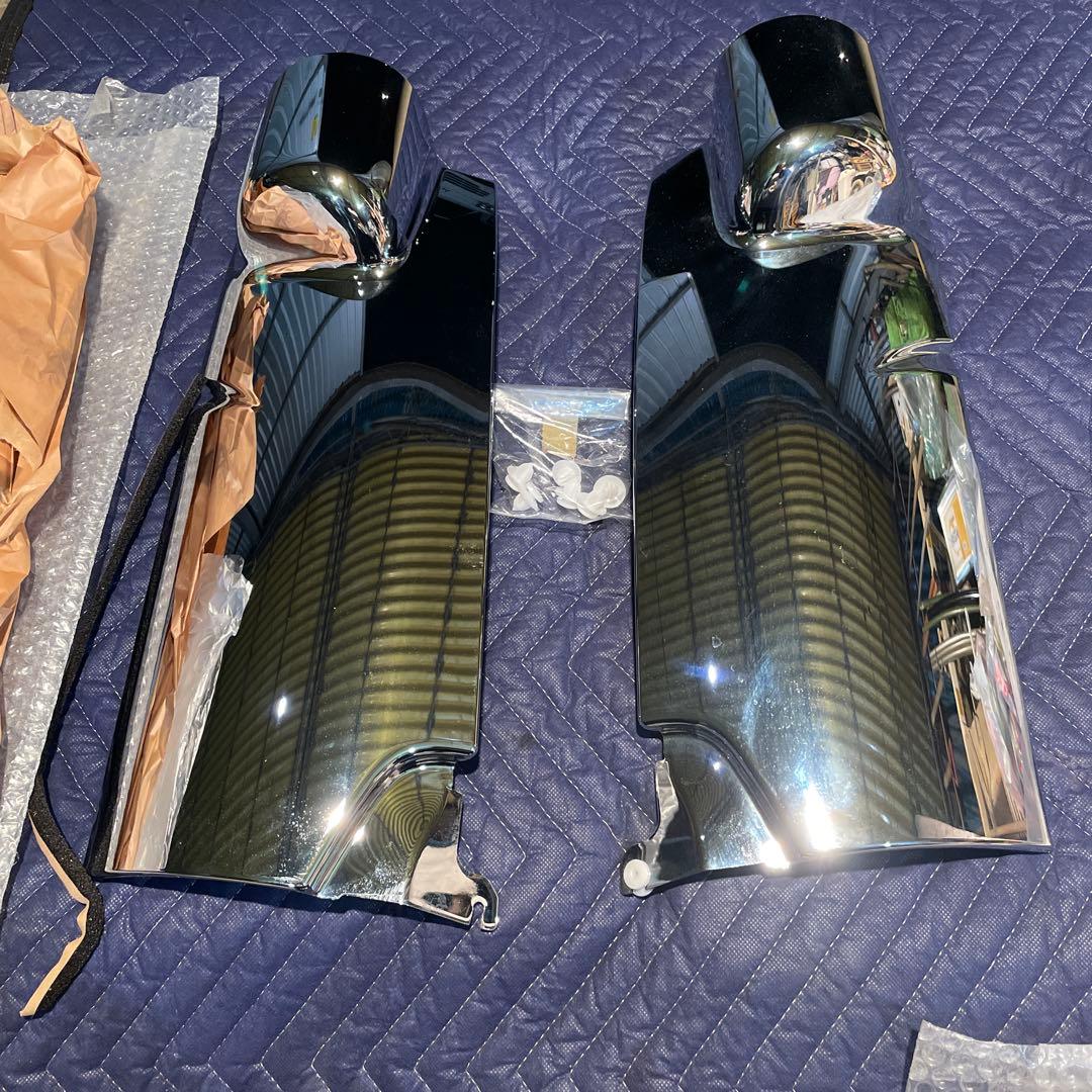 日野　デュトロ　トヨタ　ダイナ メッキコーナーパネル 2個セット