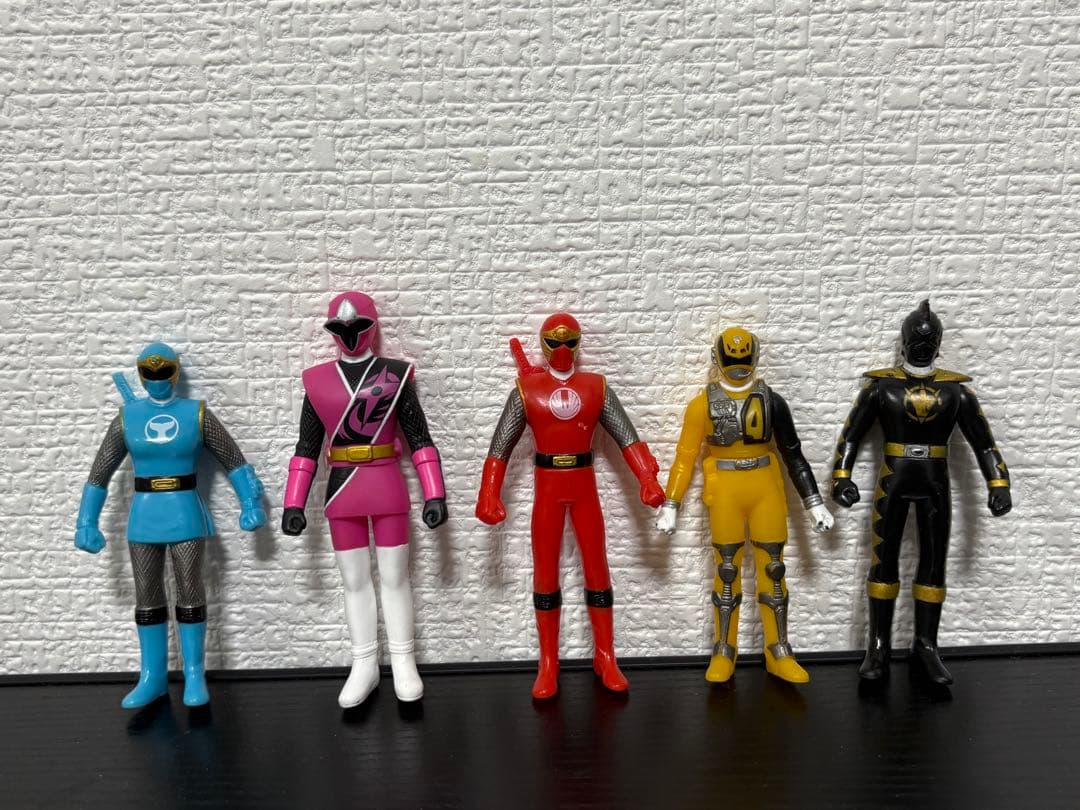 戦隊ヒーローソフビ まとめ売り 20体セット 廃盤 - メルカリ