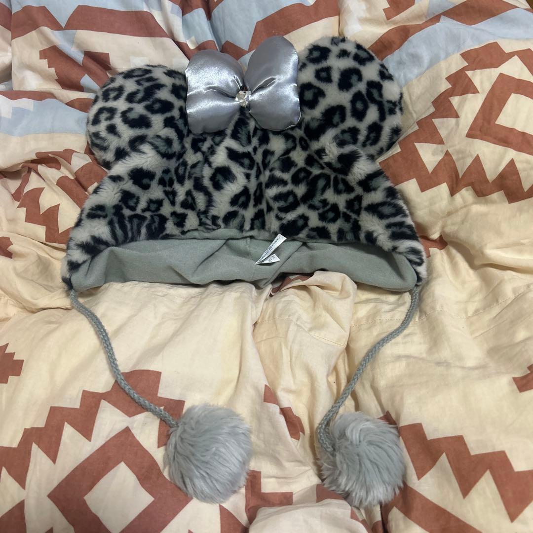 ディズニー ファンキャップ ヒョウ柄 グレー 旧 - メルカリ