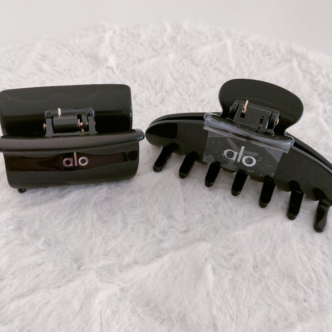 日本未入荷　大人気ブランド alo yoga ブラック ヘアクリップ 2個セット