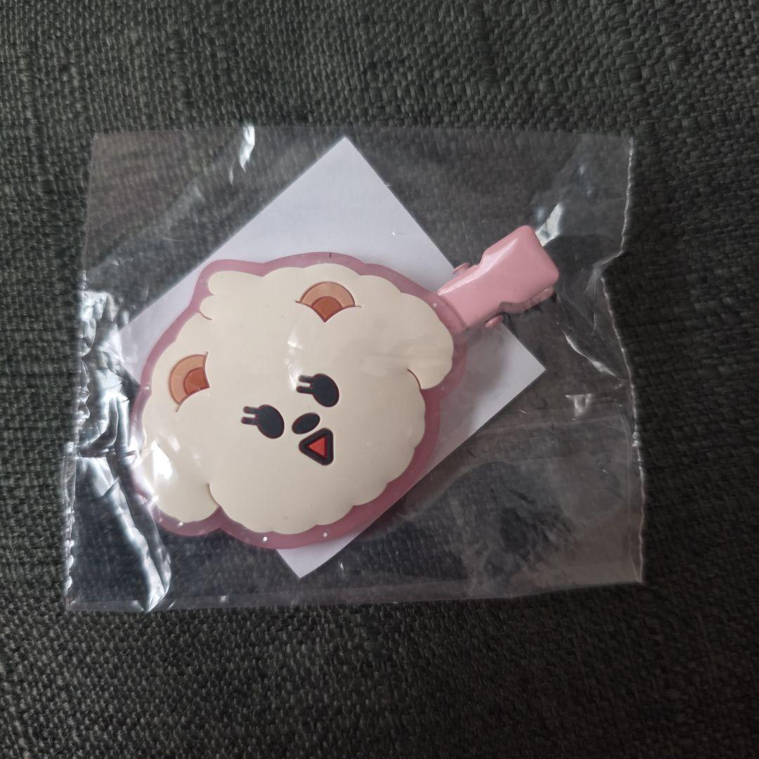 TXT カプセルトイ バムグッ ヘアピン - メルカリ