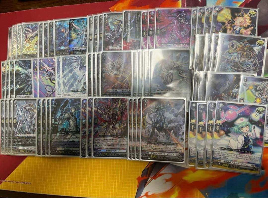 ヴァンガード メサイア デッキの通販はau PAY マーケット - 輸入雑貨の