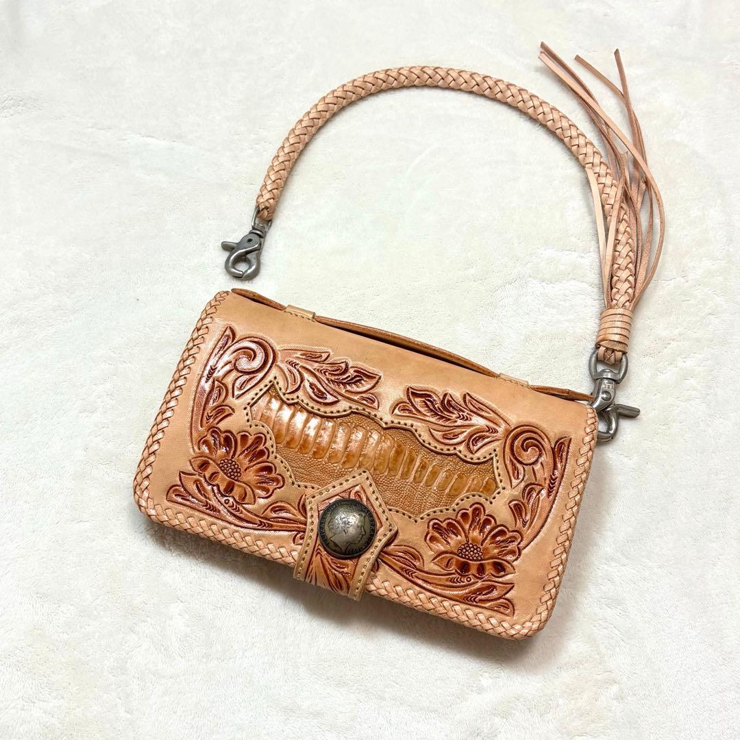 良品✨インディアン カービング ライダースウォレット 長財布 コンチョ