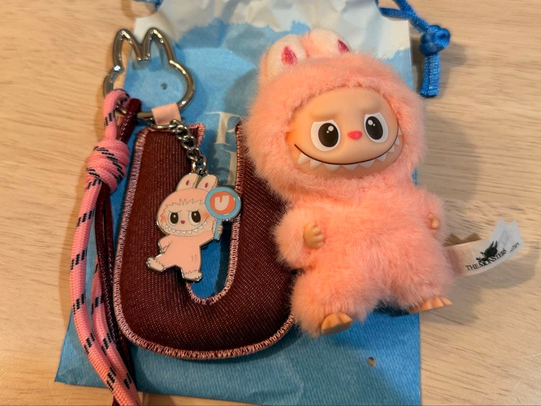 ラブブ イニシャル チャーム セット