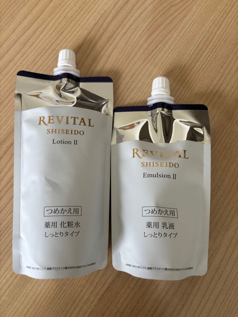 資生堂　リバイタル　化粧水、乳液詰め替えセット