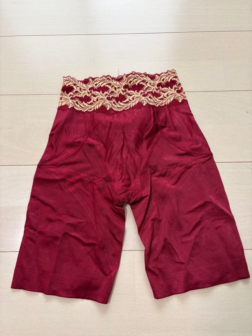 マルコ　カーヴィシャス　ロングガードル2枚セット