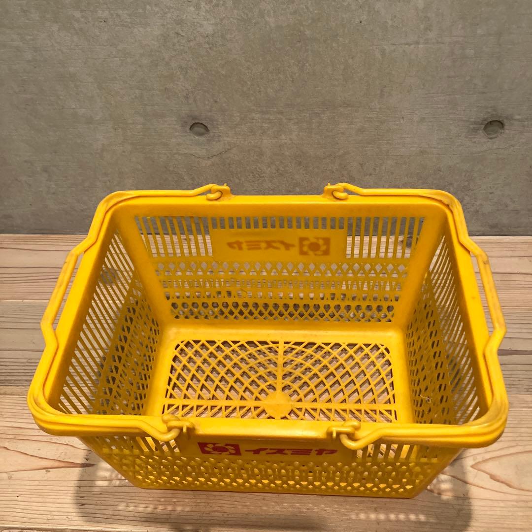昭和レトロ イズミヤ 買い物かご レトロポップ 収納 かご 店舗 - メルカリ