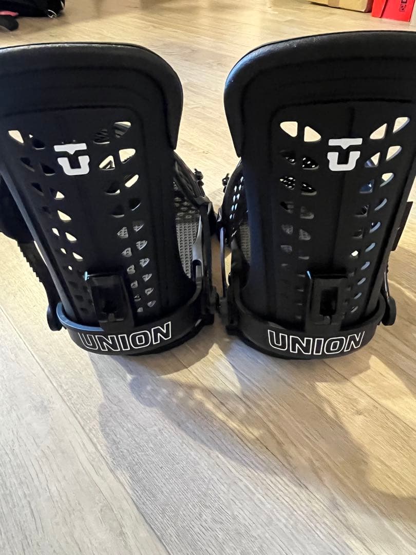 UNION FORCEスノーボードビンディング ブラック　Lサイズ
