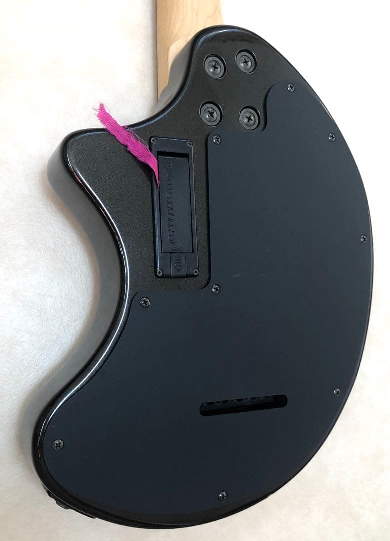 美品】ZO-3 芸達者 MB アンプ内蔵ミニギター 専用ケース付 アーム付