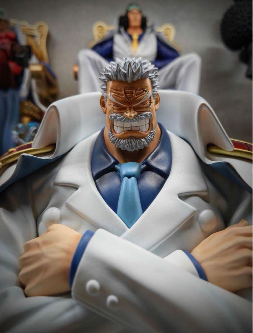 ワンピース ガープ【頂上戦争】 フィギュア ガレージキットpop1/8