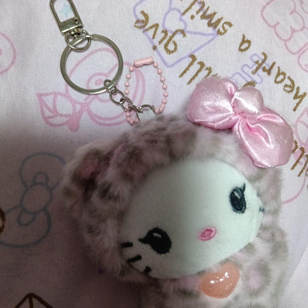 ハローキティ ヒョウ柄ピンク マスコットキーホルダー - メルカリ