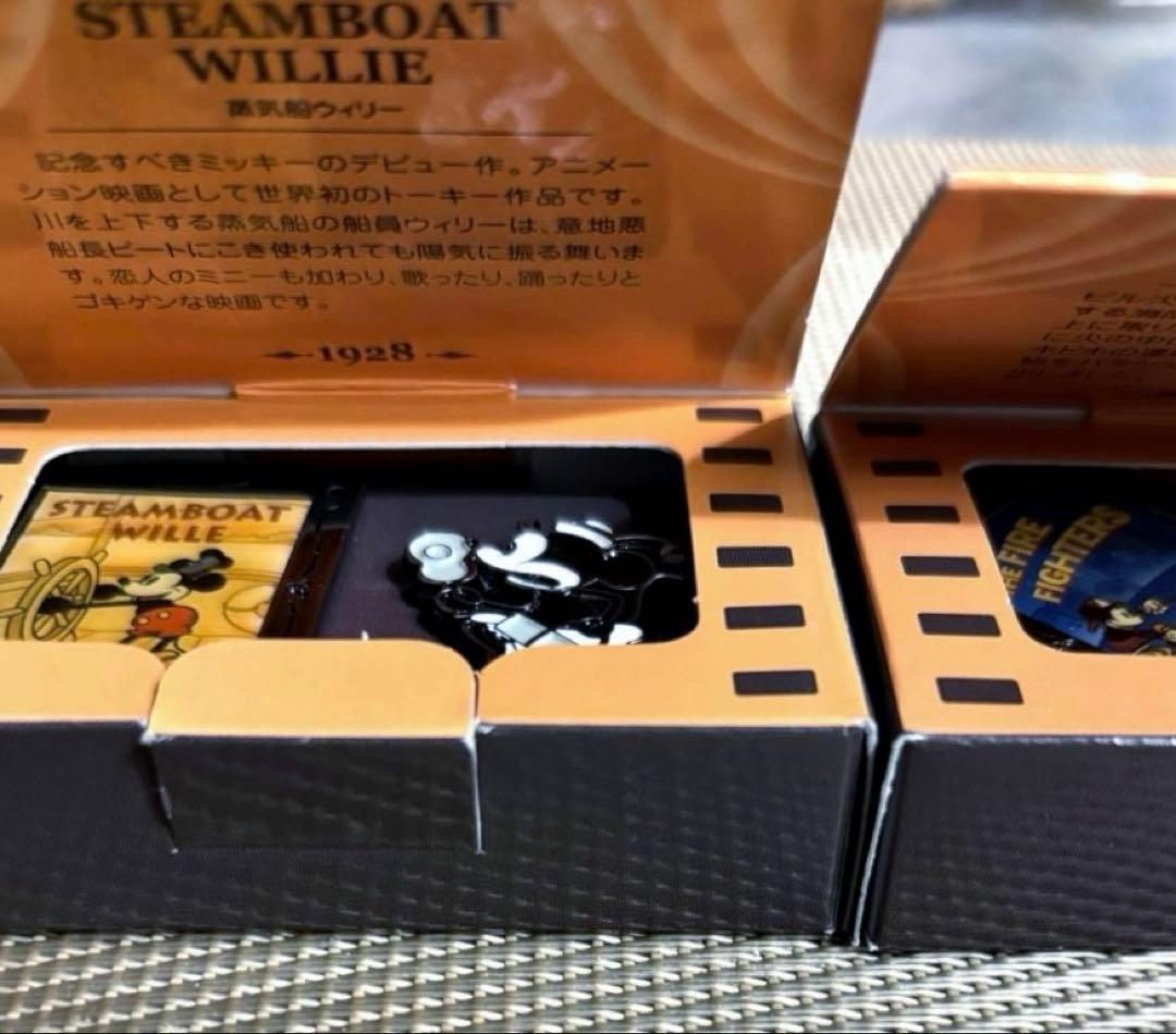 ディズニードリームコレクション[ミッキーシネマ]ピンバッジ12個セット